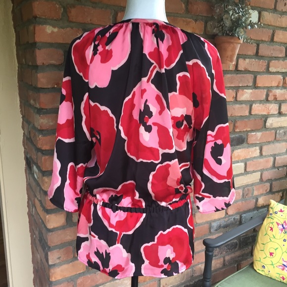 Outback Red Poppy Tunic - Picture 2 of 6